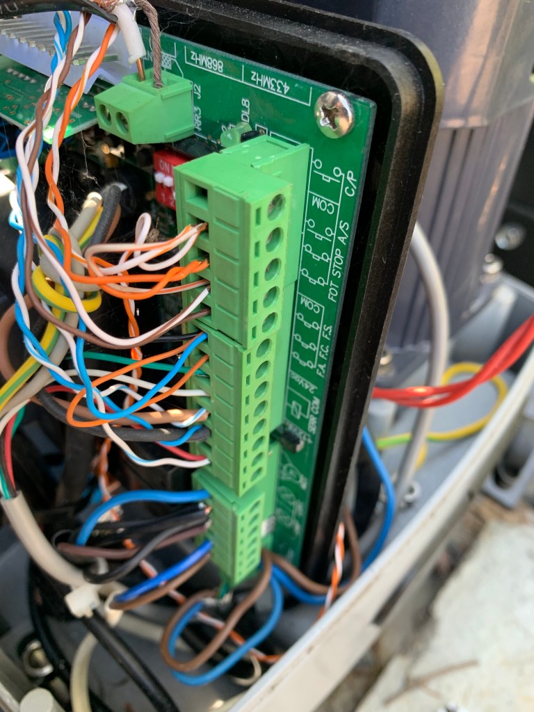 This image has an empty alt attribute; its file name is img_1432.jpg