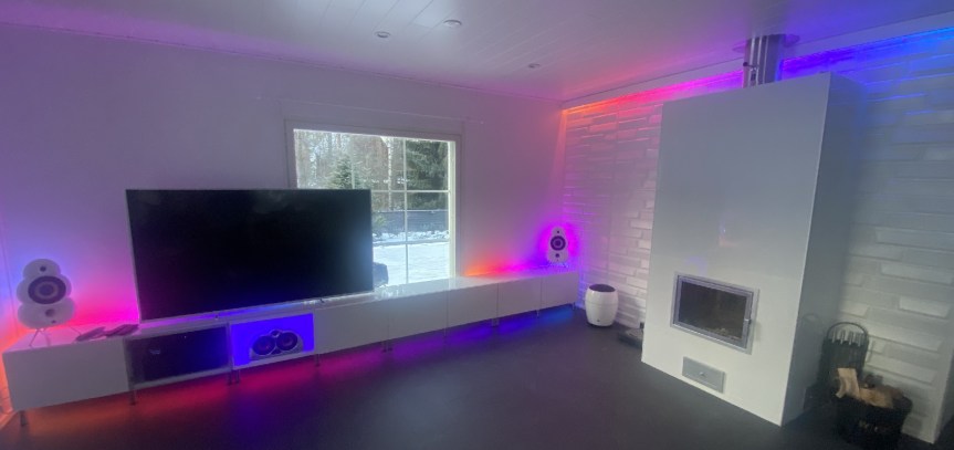 Hue Gradient Lightstrip – useampi samassa&nbsp;huoneessa?